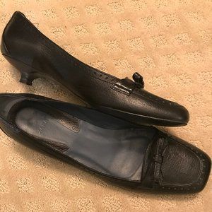 ZARA black one inch heels